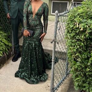 Hunter Green Formal/ Prom Dress